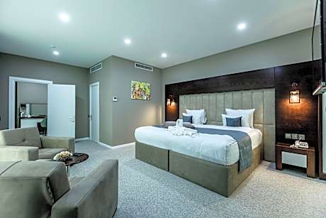 King Suite