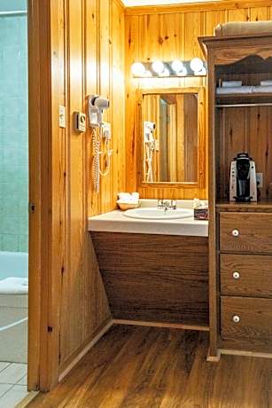 Deluxe Double Room with Balcony and Sea View