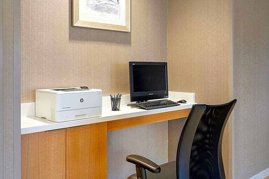 SpringHill Suites by Marriott State College