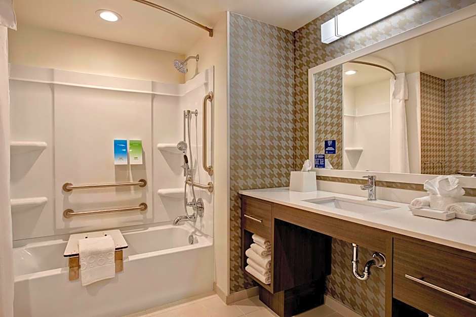 Home2 Suites By Hilton Carmel Indianapolis