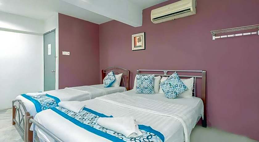OYO 89874 Gs Golden Star Hotel