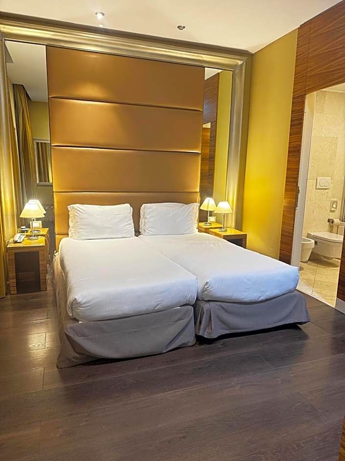 Mercure Roma Centro Saint John