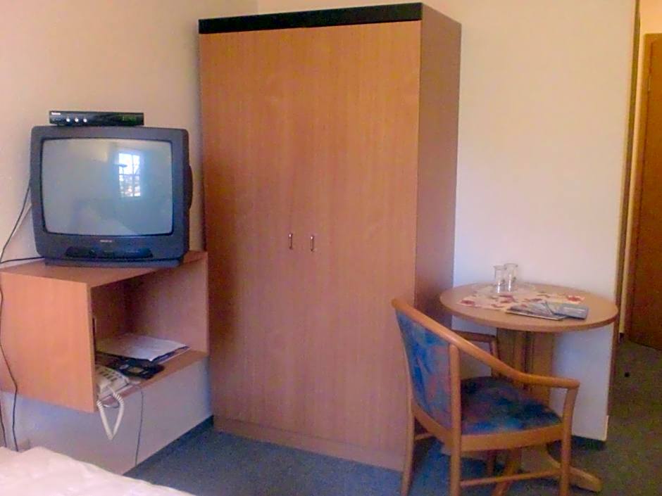 Hotel & Restaurant "Zum Firstenstein"