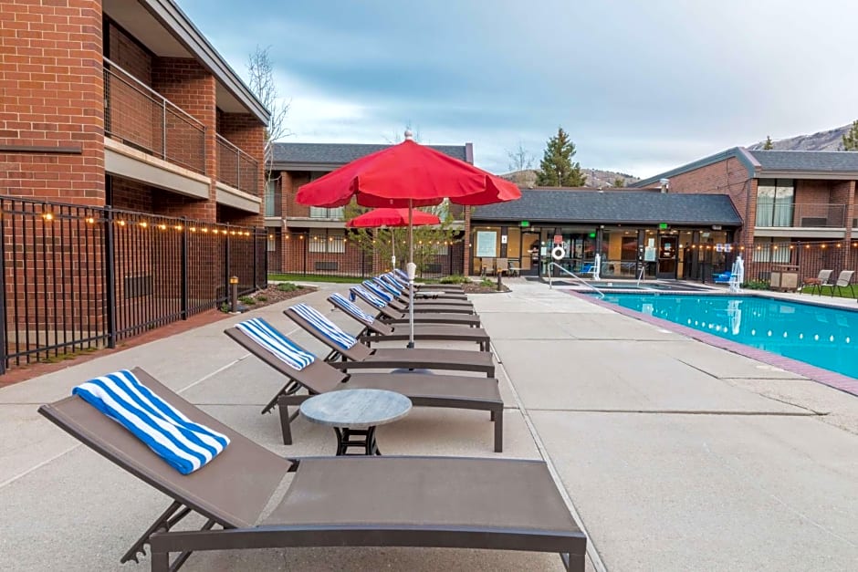 DoubleTree by Hilton Park City - The Yarrow