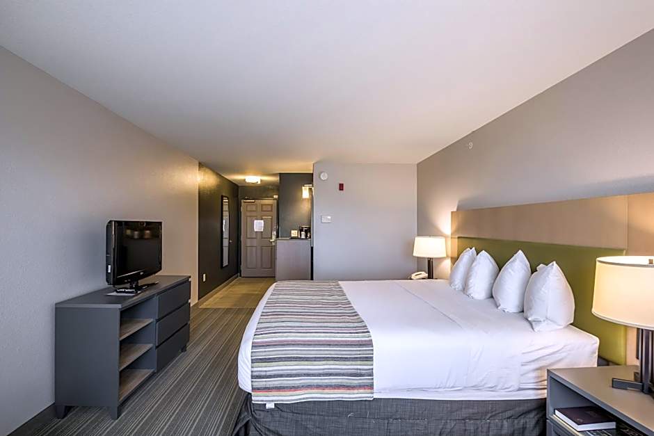 Country Inn & Suites by Radisson, Fond du Lac, WI