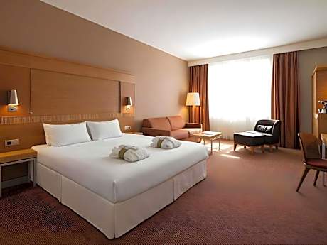 Privilege Superior Room with 1 double bed and fold-out sofa