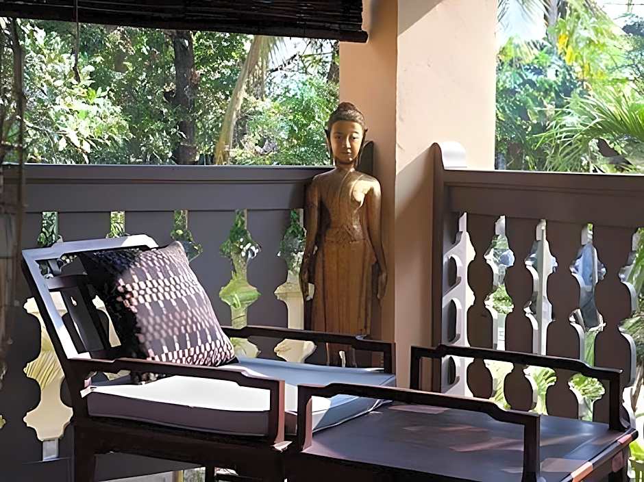 Satri House Hotel