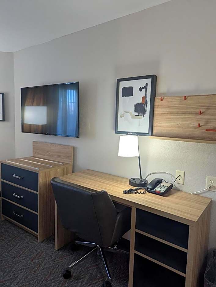 Candlewood Suites Loveland By IHG