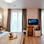 J14A I Rooms & Apartments AUTOMATED SELF CHECK-IN