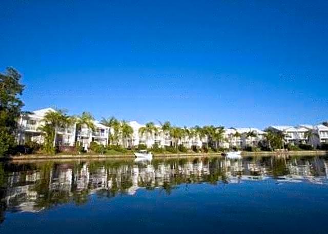 Portside Noosa Waters Hotel