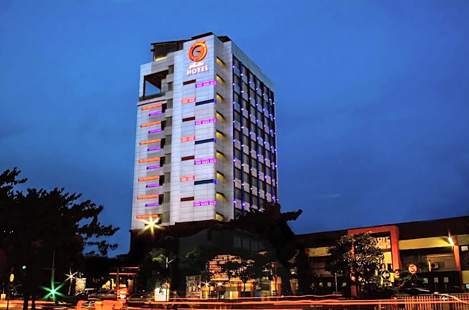 G Suites Hotel By AMITHYA