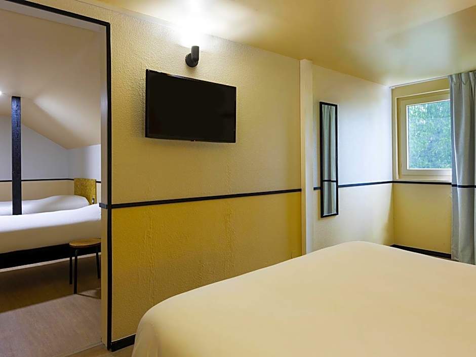 Greet Hôtel Villeneuve la Garenne - rénové