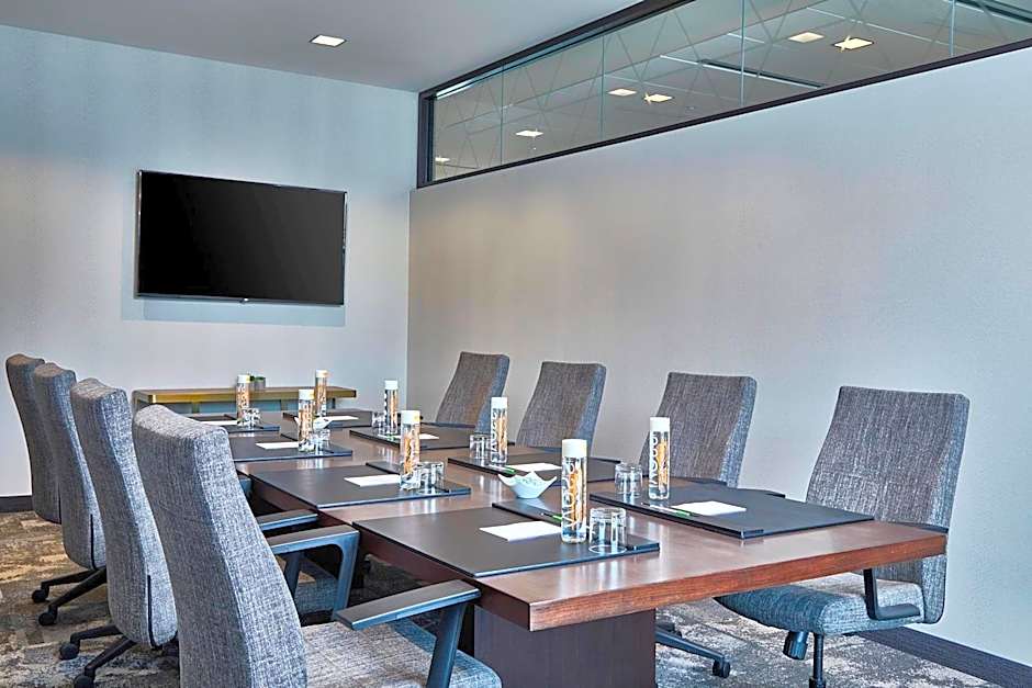 Courtyard by Marriott Minneapolis West
