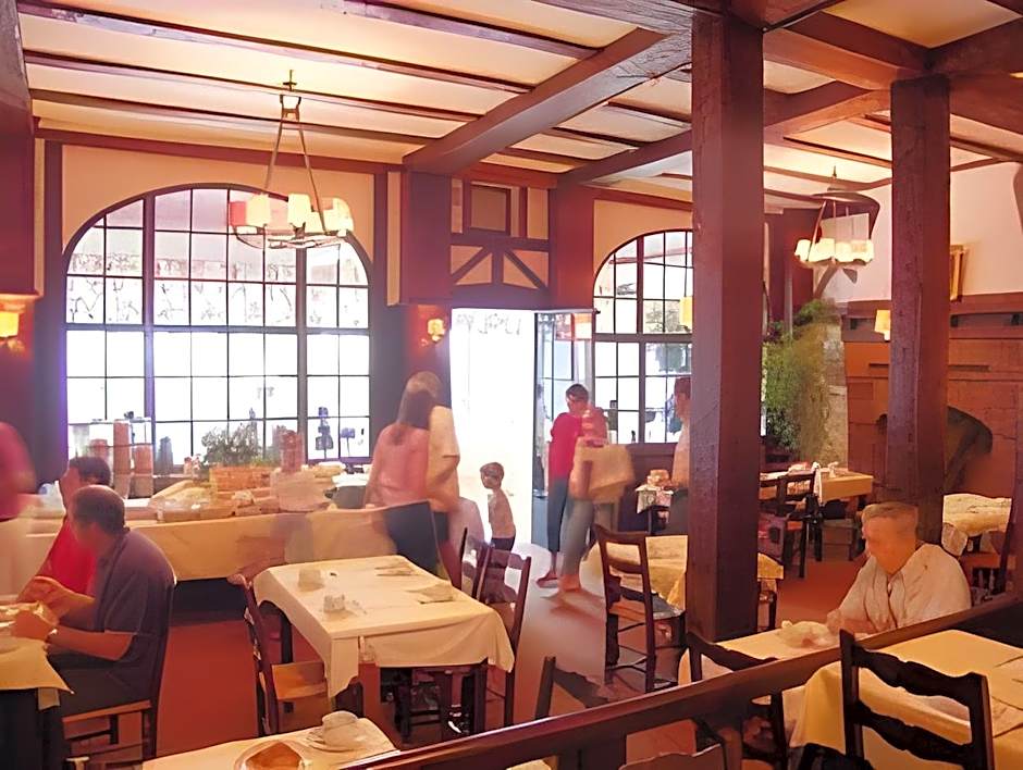 Hotel Bristol
