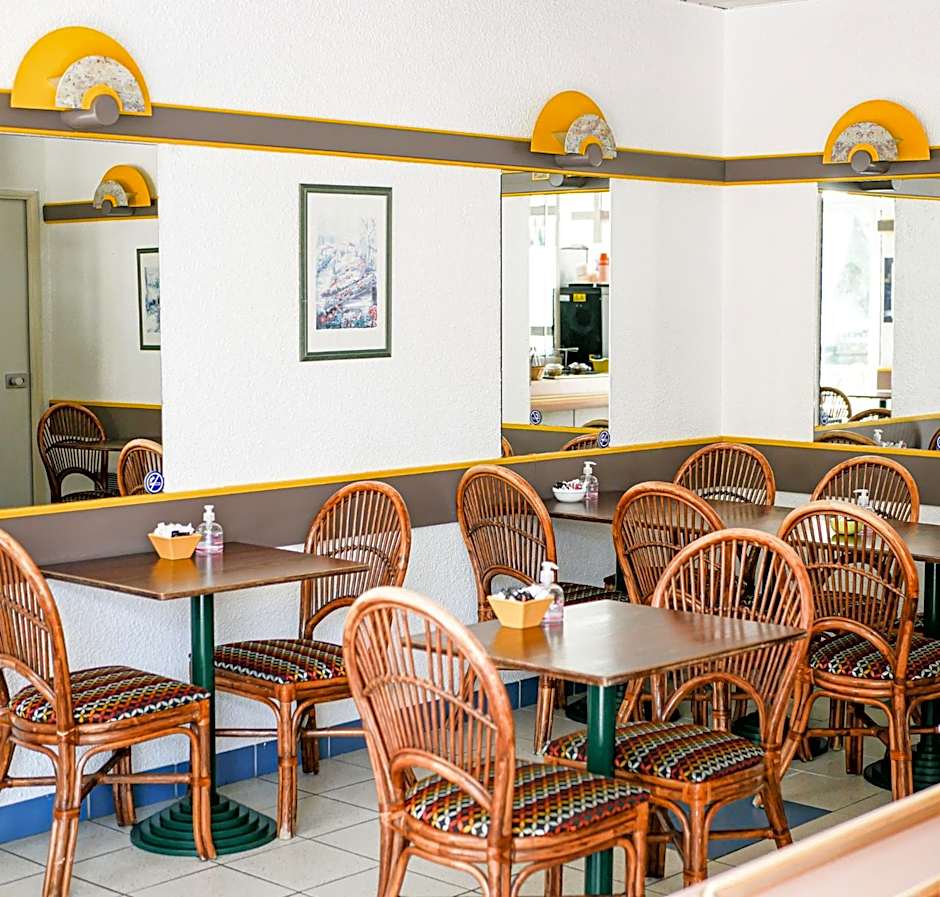 EGG HOTEL - HOTEL LES GENS DE MER Dieppe