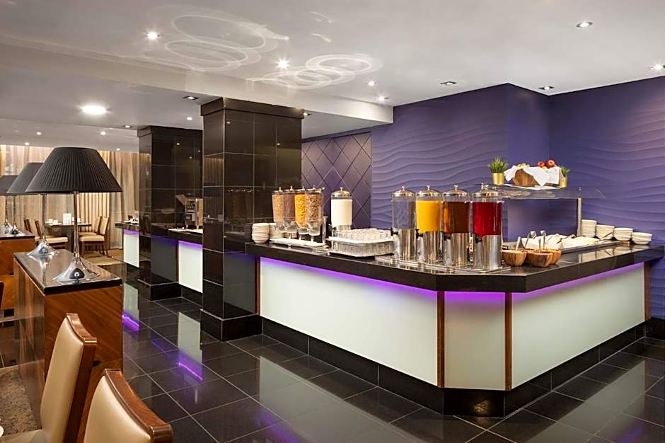 Crowne Plaza London Ealing By IHG