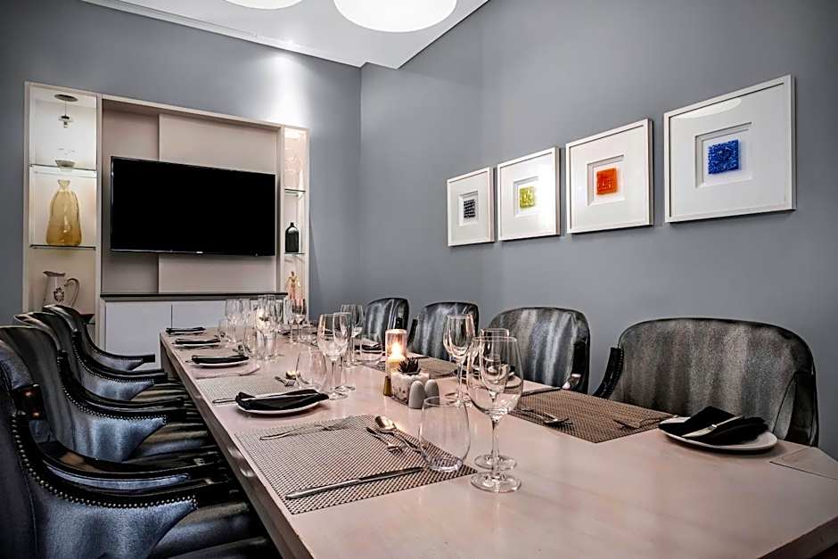 Protea Hotel by Marriott Fire & Ice! Pretoria Menlyn