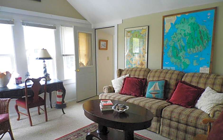 Otter Creek Inn