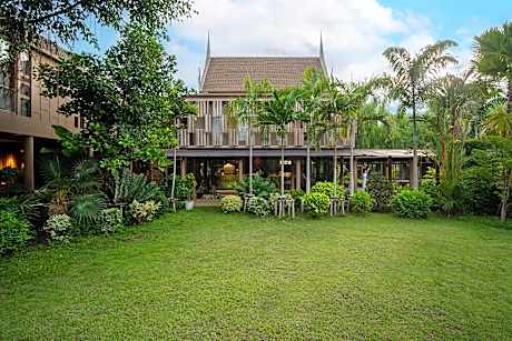 Syama Ayudhya, Residence & Café