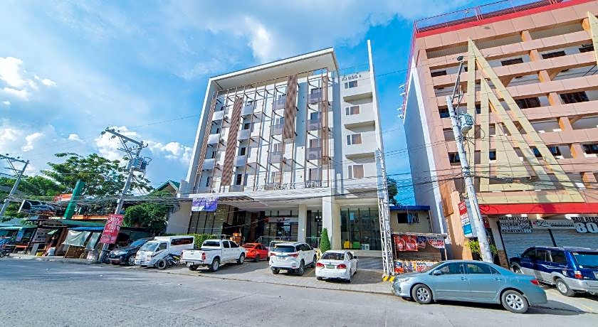 RedDoorz Plus @ Roxas Street Davao