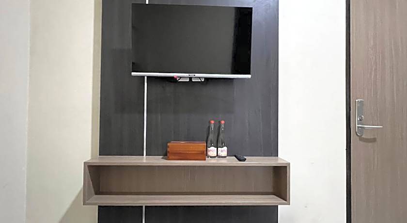 Brenn Hotel Semarang Mitra RedDoorz