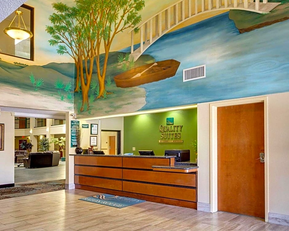 Quality Suites Baton Rouge East - Denham Springs