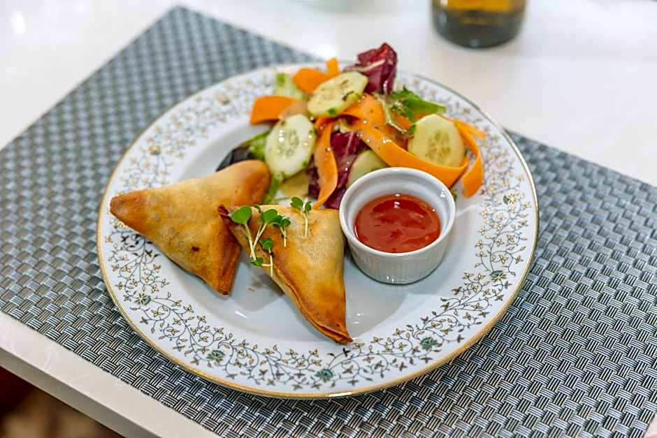 Muthu Fort William Hotel