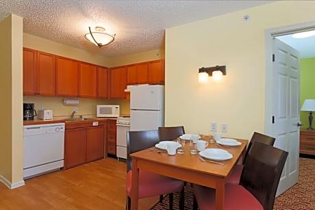 Two-Bedroom Suite