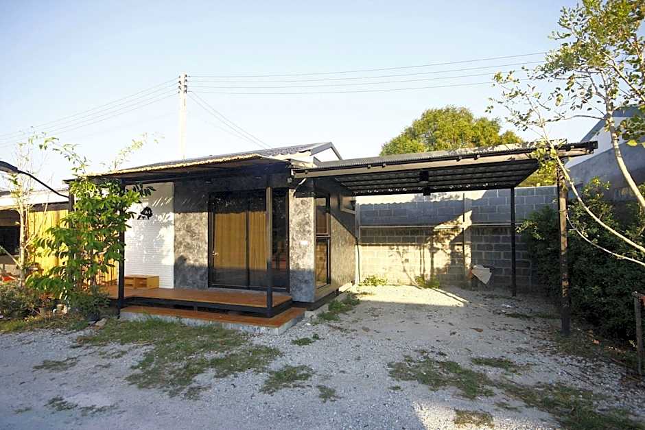 Patoey House