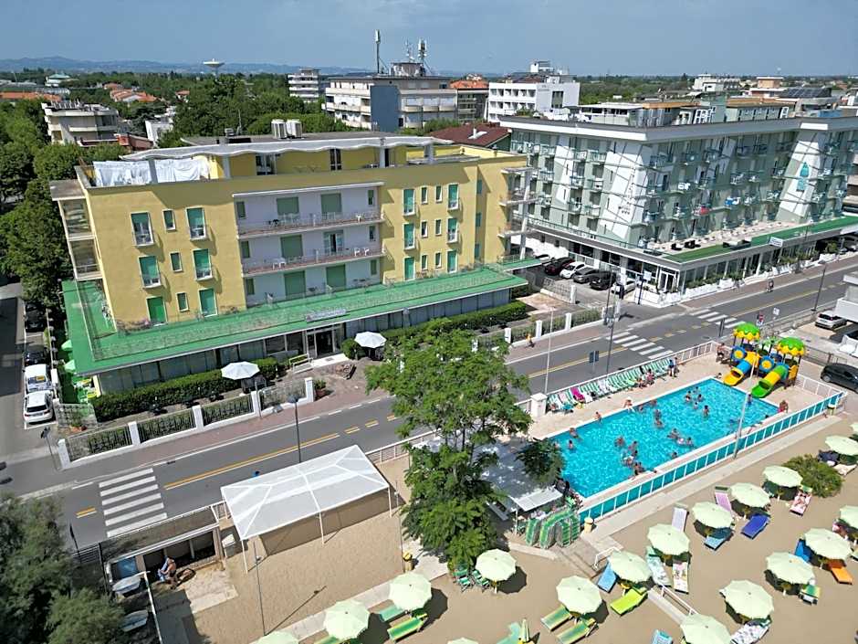 Hotel Holiday Park