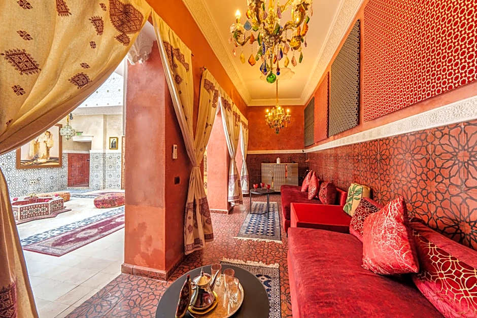 Riad 7 chambres - Petit dejeuner gratuit
