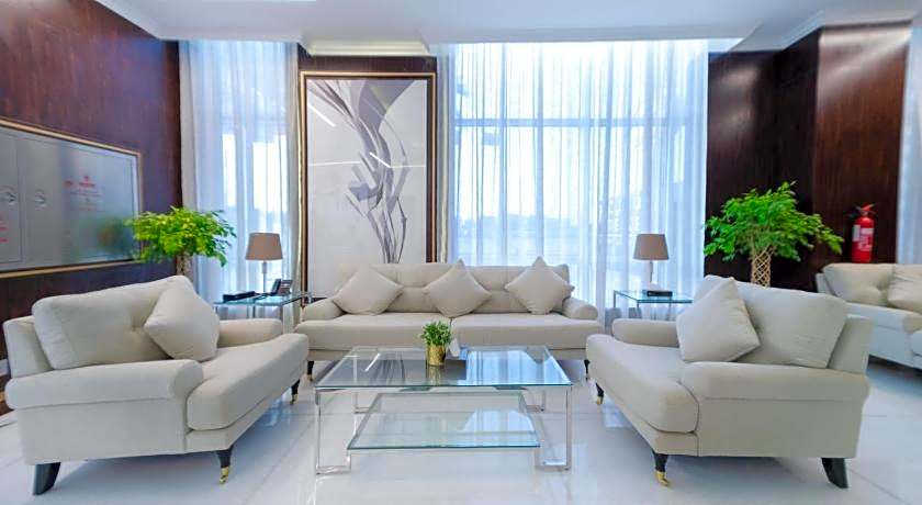 The Gate Hotel and Apartments