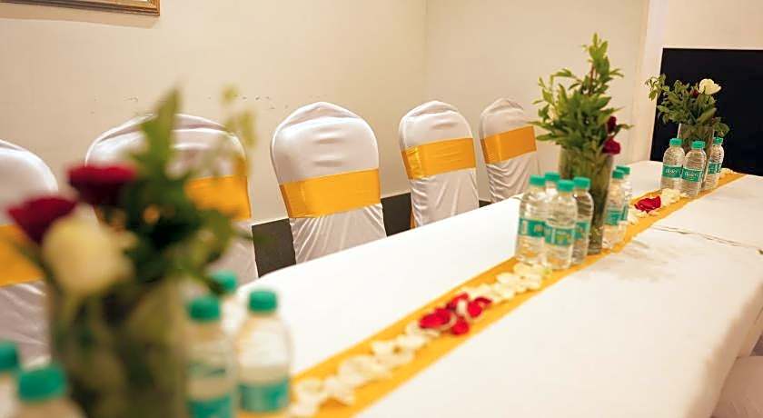 StayBird - B Suite Business Hotel 