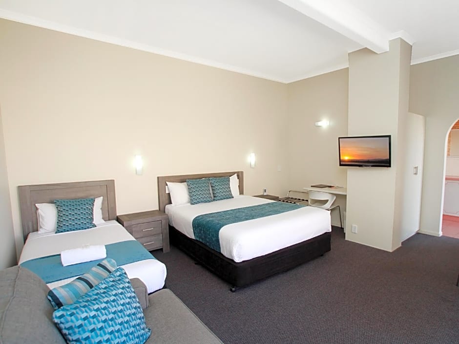 Photo 1 of 6 of Deluxe 2 Beds