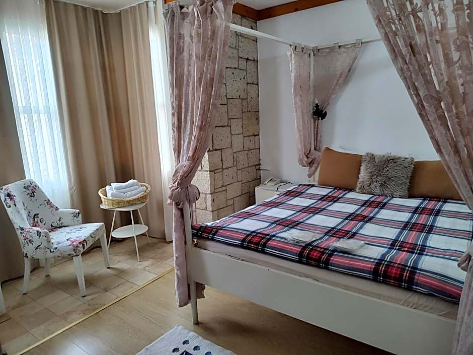 Kemerlihan Deluxe Hotel