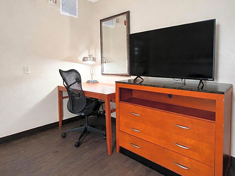 MountainView Lodge and Suites