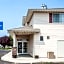 Rodeway Inn & Suites