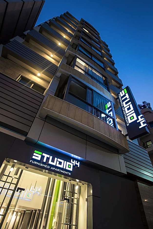 Studio 44