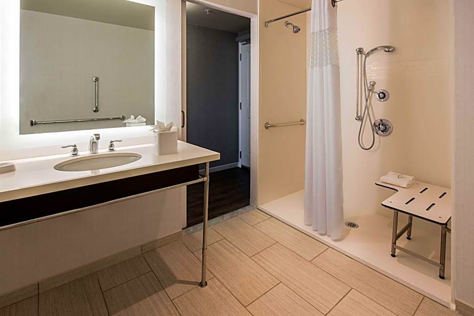 Hampton Inn By Hilton & Suites Washington, D.C. - Navy Yard