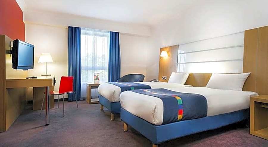 Premier INN Cardiff North