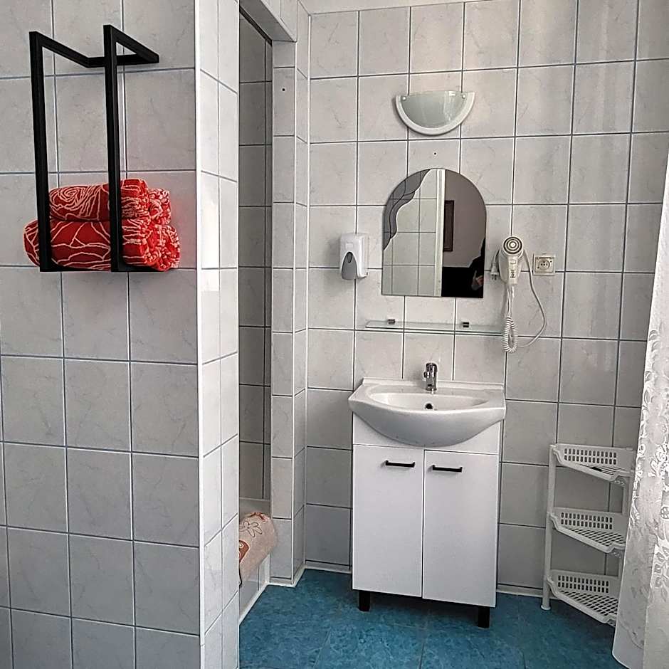 Pałacyk Srebrna Fala