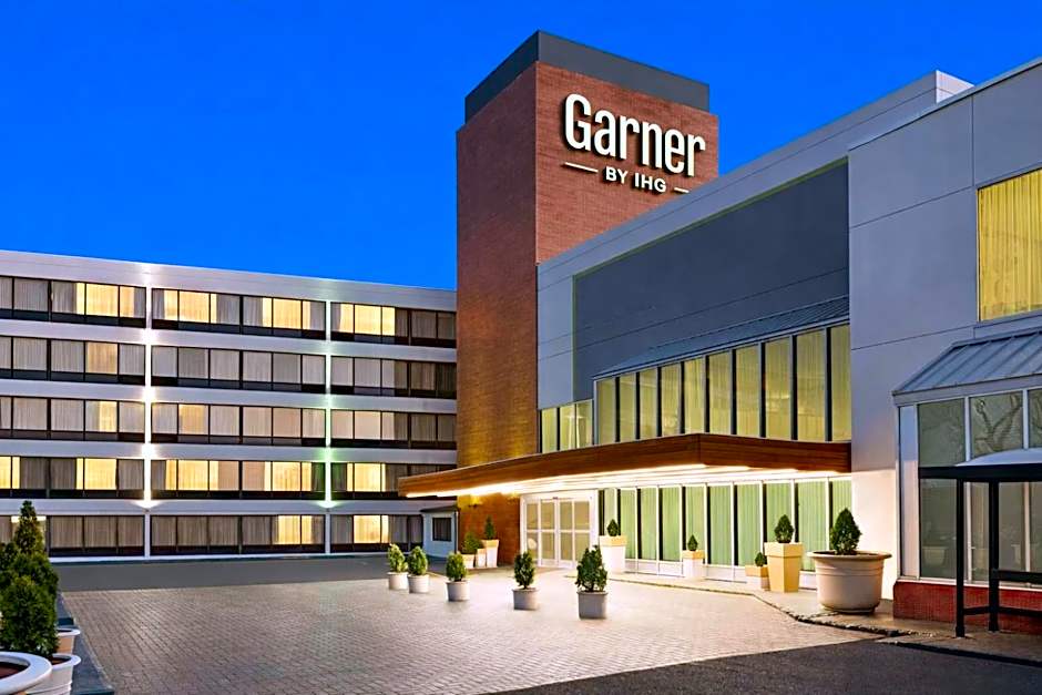 GARNER HOTEL TOTOWA by IHG