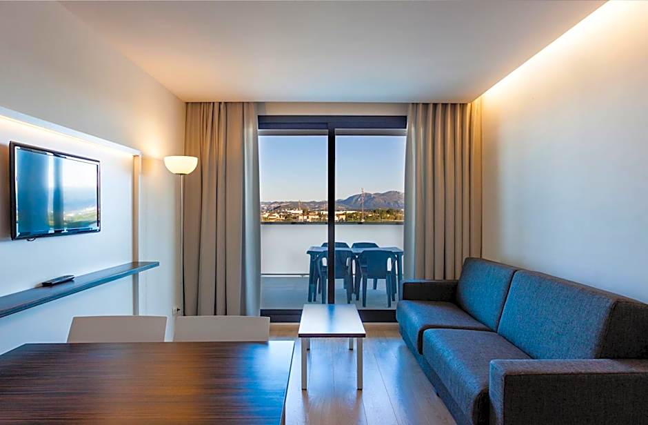ApartHotel Playa Oliva