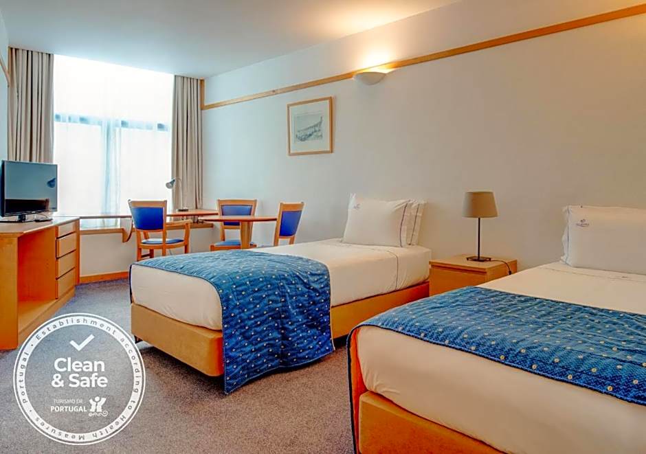 VIP Executive Eden Aparthotel