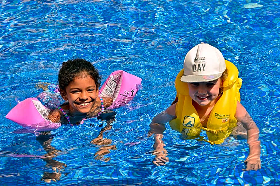 Napa Prince Hotel Apts