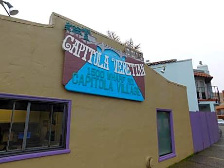 Capitola Venetian Hotel