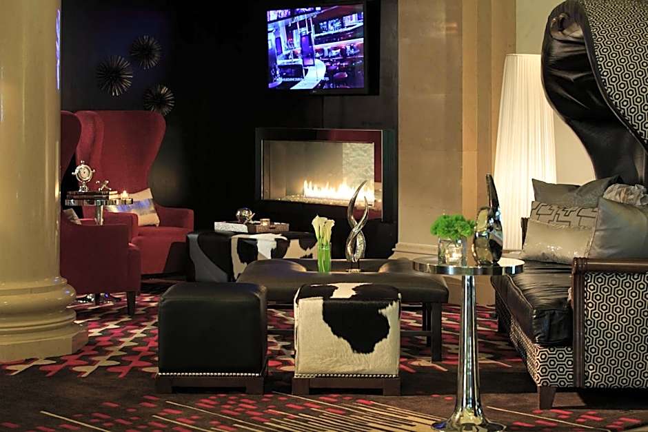 Renaissance by Marriott Denver Downtown City Center Hotel