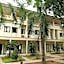 Jinta Hotel Nathon Beach