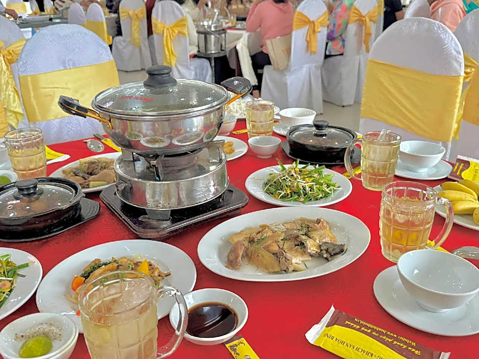 Hoa Binh 2 Hotel