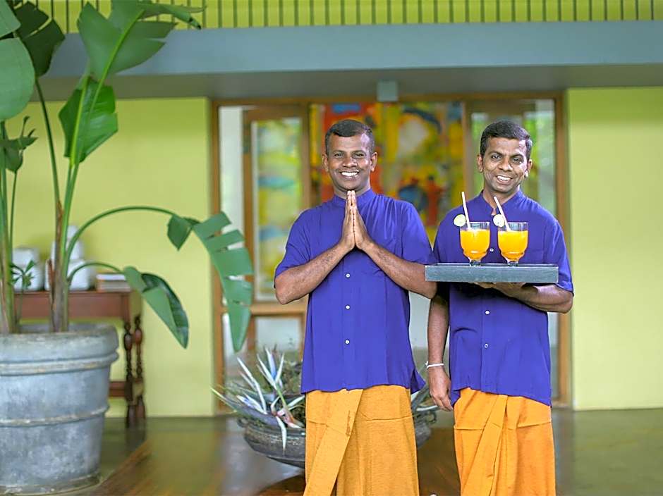 Saffron & Blue